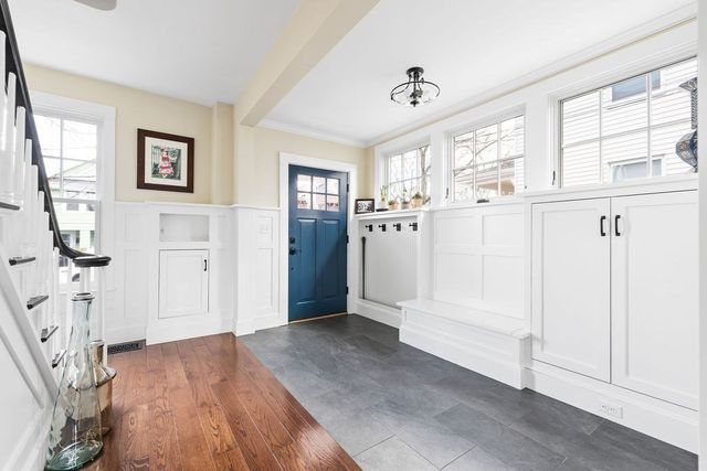 52 Gardner St, Newton, MA 02458