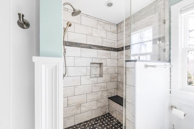 52 Gardner St, Newton, MA 02458