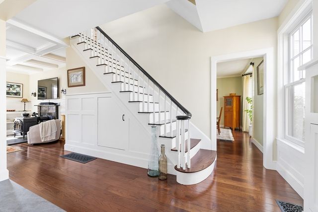 52 Gardner St, Newton, MA 02458