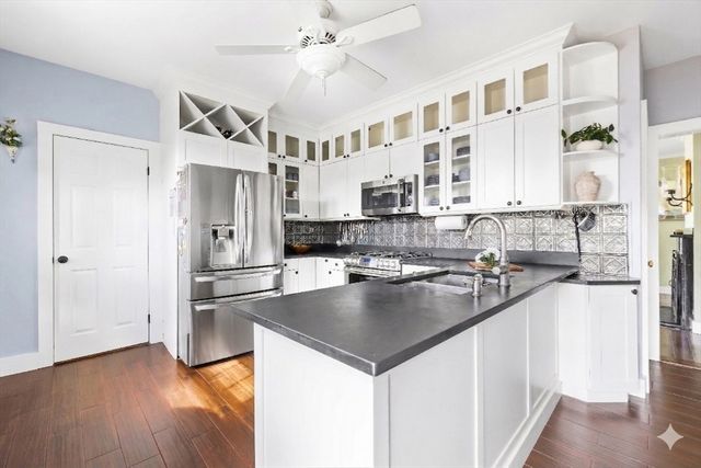 52 Gardner St, Newton, MA 02458