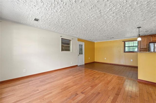 1885 North SW Drive, Atlanta, GA 30331