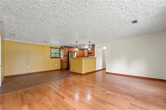 1885 North SW Drive, Atlanta, GA 30331