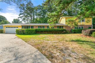 1885 North SW Drive, Atlanta, GA 30331