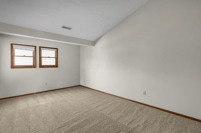 5875 Parkbridge Lane, Dublin, OH 43016