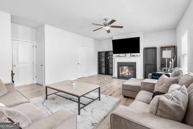 100 Petunia Court, Mcdonough, GA 30252