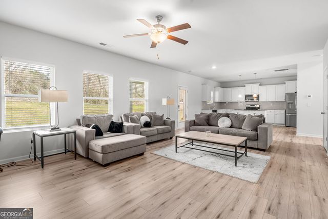 100 Petunia Court, Mcdonough, GA 30252