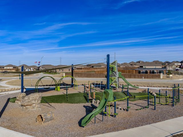 186 Dogwood Avenue, Rhome, TX 76078