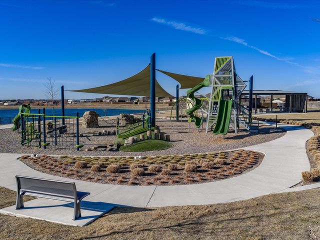 186 Dogwood Avenue, Rhome, TX 76078