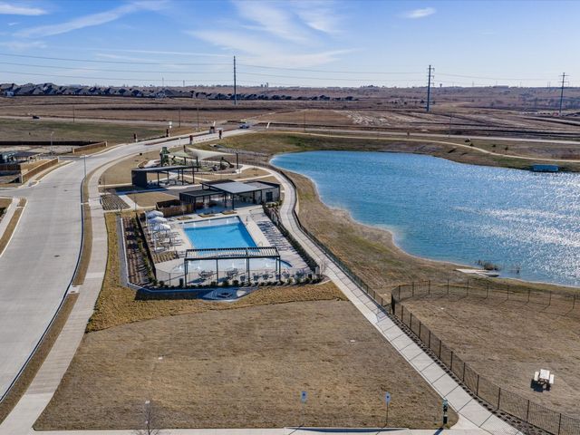 186 Dogwood Avenue, Rhome, TX 76078