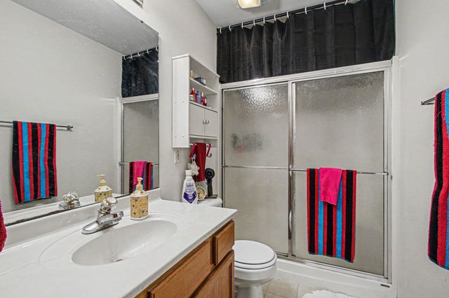 9096 Carolina Court, Merrillville, IN 46410