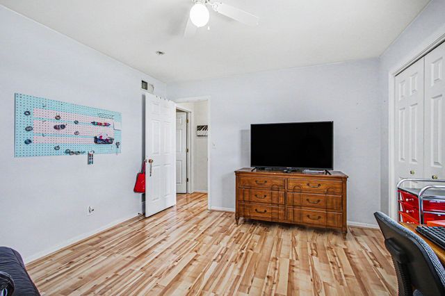 9096 Carolina Court, Merrillville, IN 46410