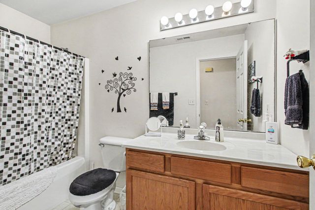 9096 Carolina Court, Merrillville, IN 46410