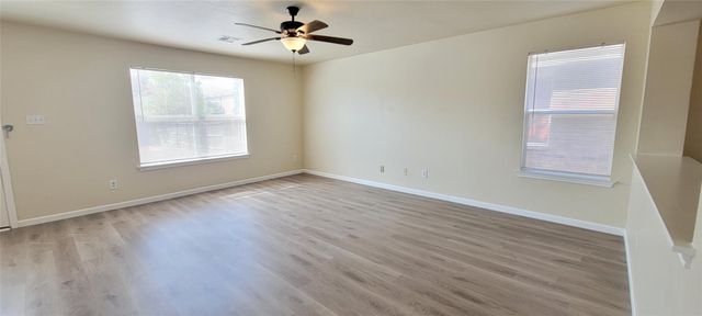 116 Pheasant TRL, Bastrop, TX 78602