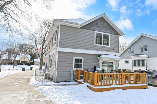 8152 Stickney AVENUE, Wauwatosa, WI 53213