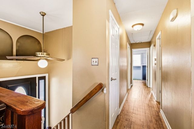2 Scenic Dr, Green Twp., NJ 07821