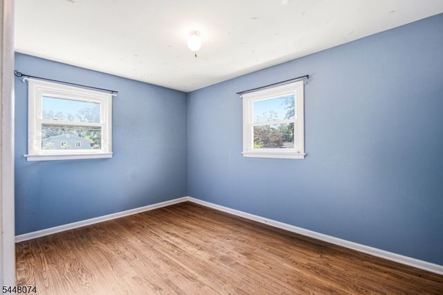 2 Scenic Dr, Green Twp., NJ 07821