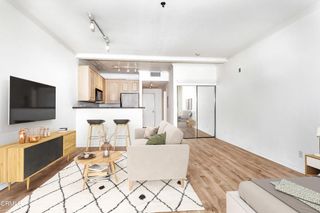 300 N El Molino Avenue 210, Pasadena, CA 91101