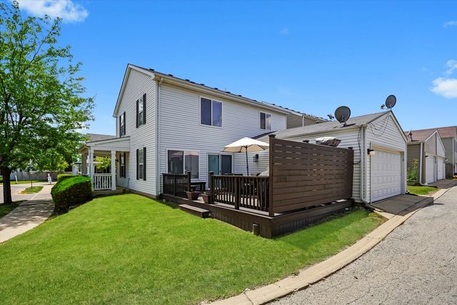 1718 Maple Park Lane, Aurora, IL 60504