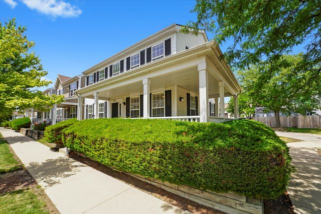 1718 Maple Park Lane, Aurora, IL 60504