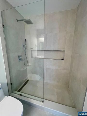 1600 Parker Avenue 20A, Fort Lee, NJ 07024