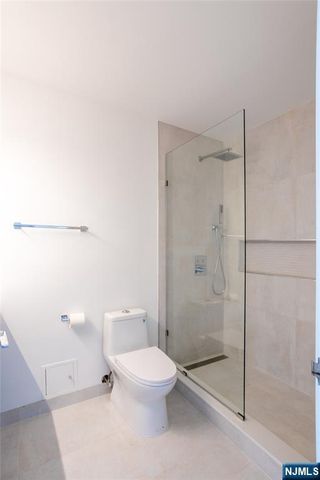 1600 Parker Avenue 20A, Fort Lee, NJ 07024