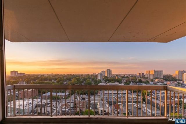 1600 Parker Avenue 20A, Fort Lee, NJ 07024