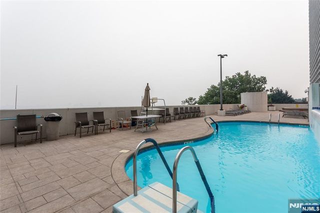 1600 Parker Avenue 20A, Fort Lee, NJ 07024