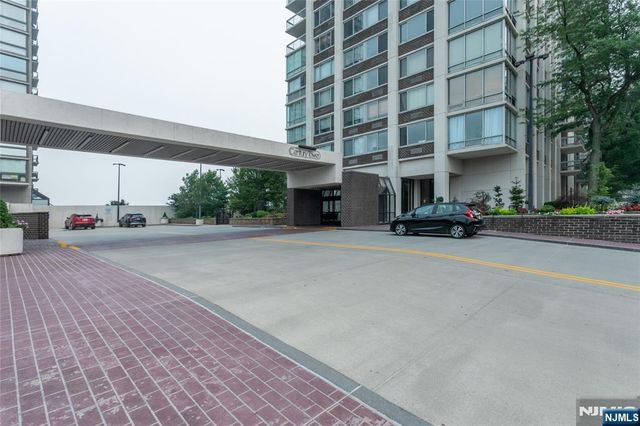 1600 Parker Avenue 20A, Fort Lee, NJ 07024