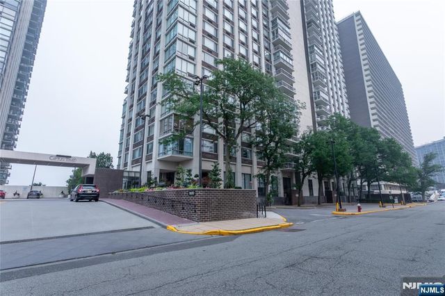1600 Parker Avenue 20A, Fort Lee, NJ 07024