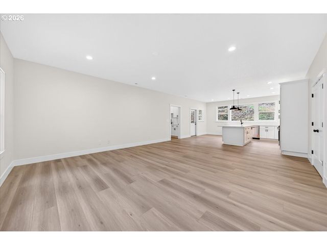 57936 TIMBER Rd, Vernonia, OR 97064