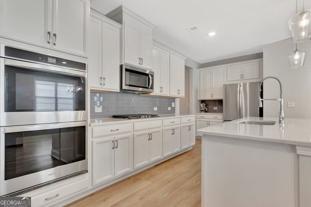 221 Caledonia Court, Peachtree City, GA 30269