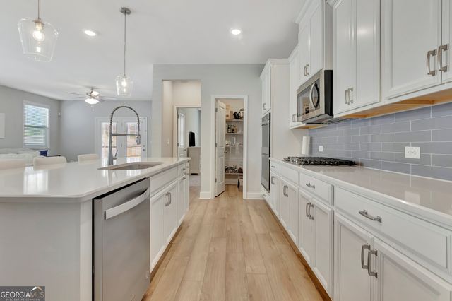 221 Caledonia Court, Peachtree City, GA 30269