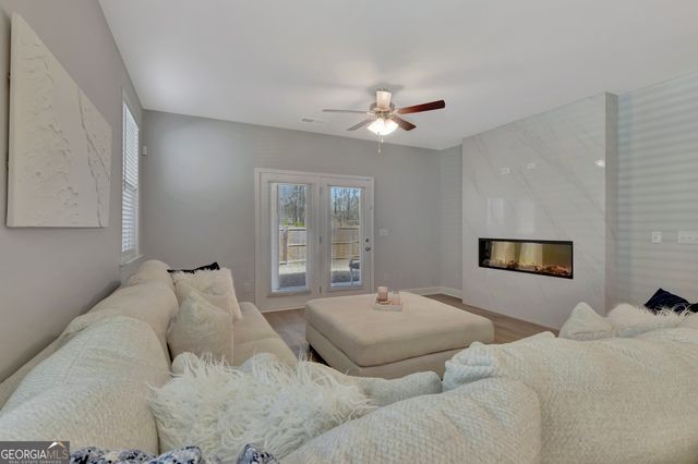 221 Caledonia Court, Peachtree City, GA 30269