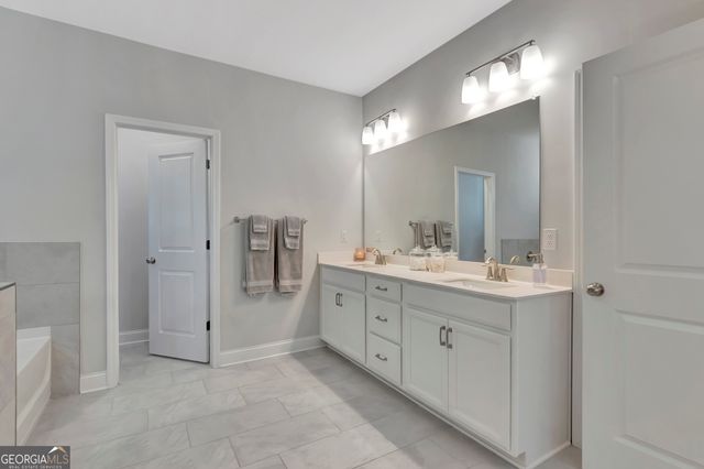 221 Caledonia Court, Peachtree City, GA 30269