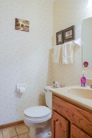 8735 Hanley Lane, Crown Point, IN 46307