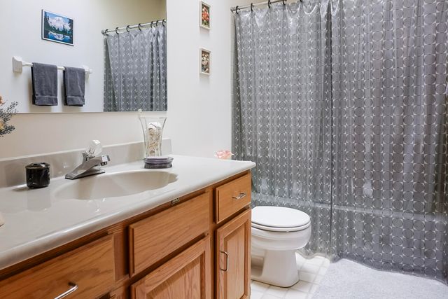 8735 Hanley Lane, Crown Point, IN 46307