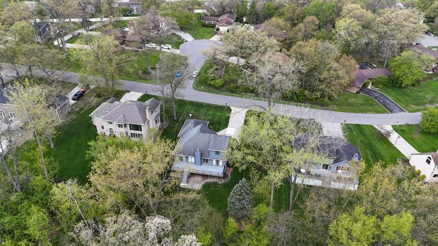 8735 Hanley Lane, Crown Point, IN 46307