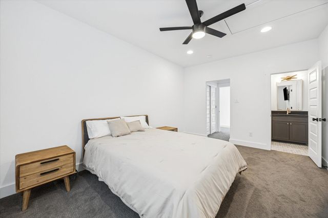 11123 Lakeside DR, Jonestown, TX 78645