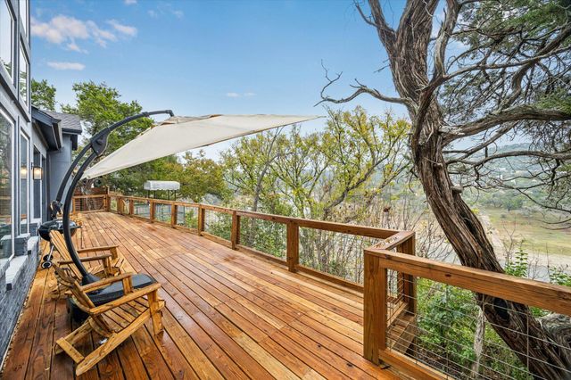 11123 Lakeside DR, Jonestown, TX 78645