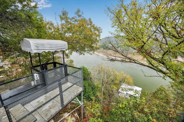 11123 Lakeside DR, Jonestown, TX 78645