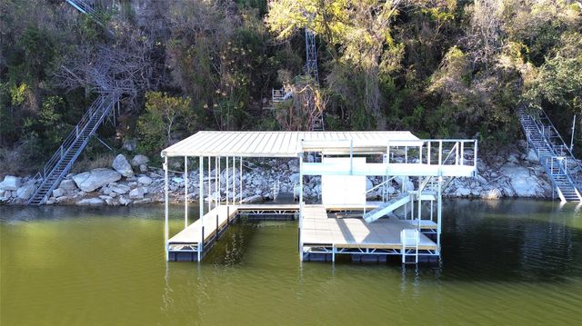 11123 Lakeside DR, Jonestown, TX 78645