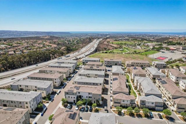 5265 Beachfront Cove Street 167, San Diego, CA 92154