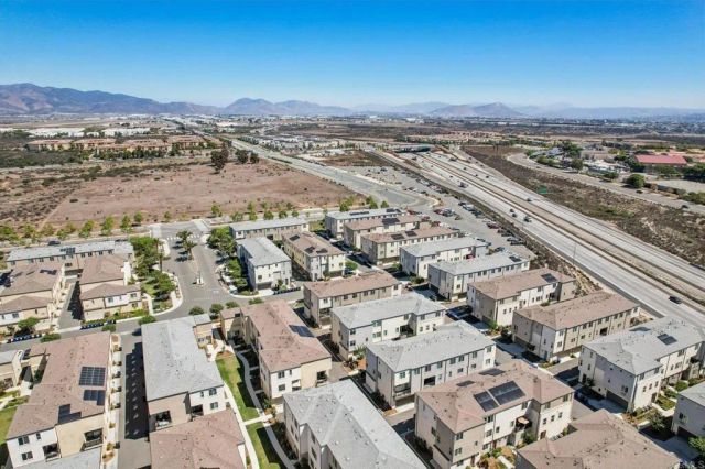 5265 Beachfront Cove Street 167, San Diego, CA 92154