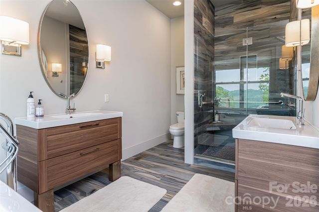 532 Tsali Crossing N 26, Bryson City, NC 28713