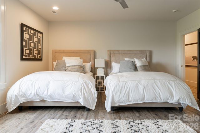 532 Tsali Crossing N 26, Bryson City, NC 28713