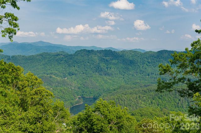 532 Tsali Crossing N 26, Bryson City, NC 28713
