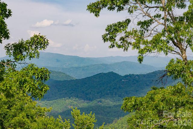 532 Tsali Crossing N 26, Bryson City, NC 28713