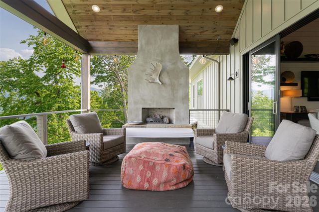 532 Tsali Crossing N 26, Bryson City, NC 28713