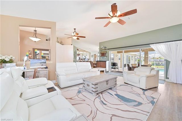 1422 SE 20th ST, Cape Coral, FL 33990