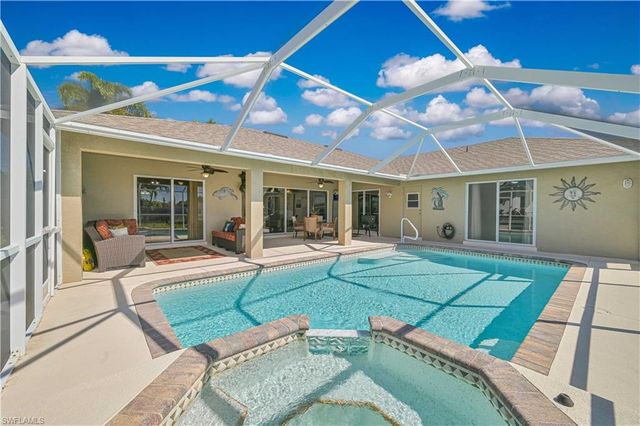 1422 SE 20th ST, Cape Coral, FL 33990